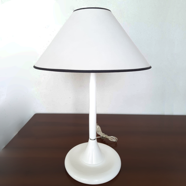 ROYAL Table Lamp